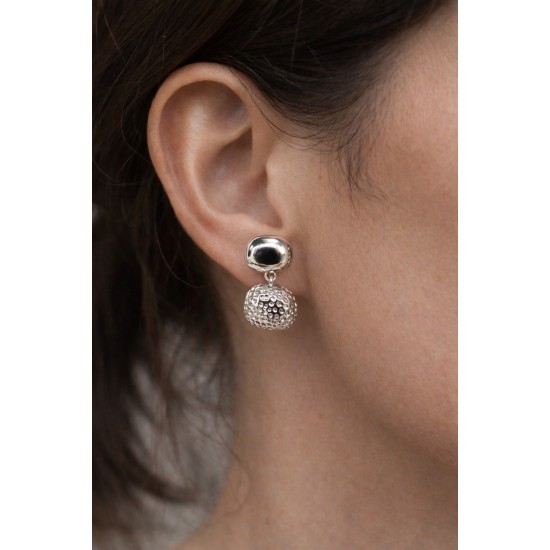 Dövme Dokulu Sallantılı Küpe