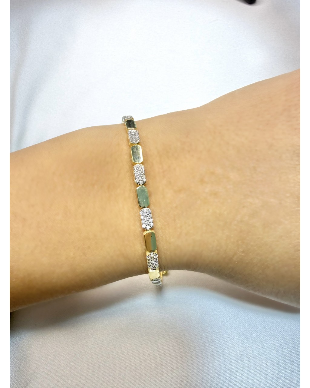 İthal Taşlı Bileklik İthal Taşlı Bileklik