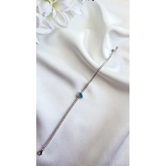 Kalpli Su Yolu Bileklik: Şık ve Zarif Tasarım