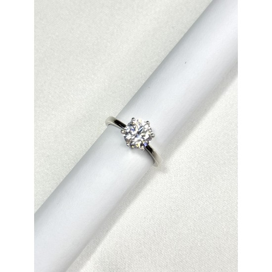 Tektaş Yüzük: Zarif ve Zamansız Tasarım