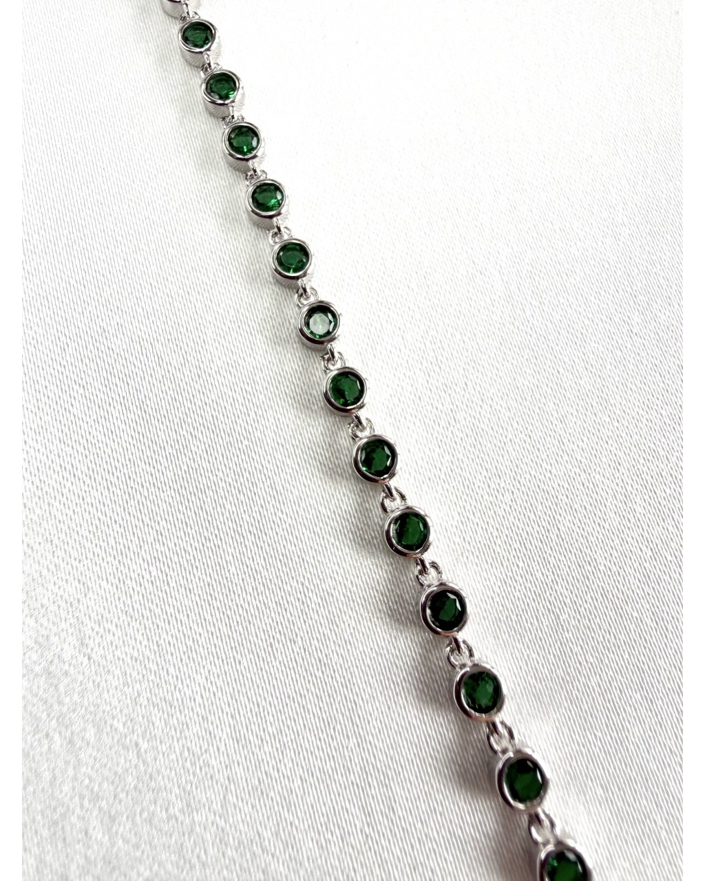 Yeşil Taşlı Bileklik Yeşil Taşlı Bileklik