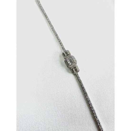 Baget ve Yuvarlak Kesim Taşlı Bileklik – Şık ve Zarif Takılar