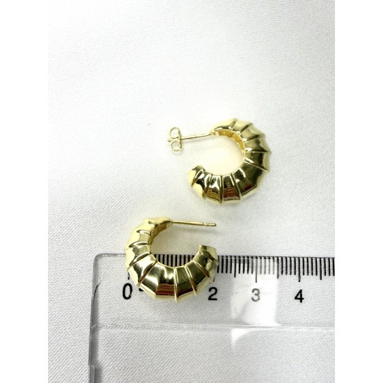 Luna Bombeli Halka Küpe – Şık ve Özel Tasarım