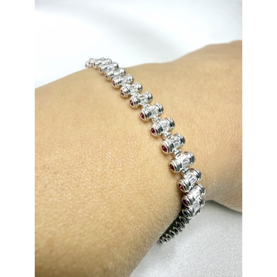 Özel Seri Baget Bileklik: Şık ve Zarif Tasarımlar