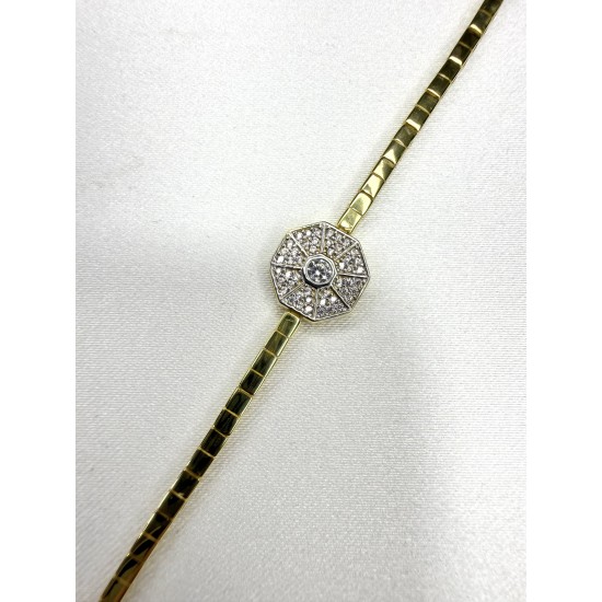 Octagon Luxe Bileklik: Zarif ve Lüks Tasarım