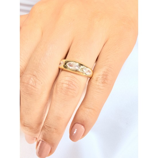 Markiz Kesim Bombeli Yüzük: Zarif ve Modern Tasarım