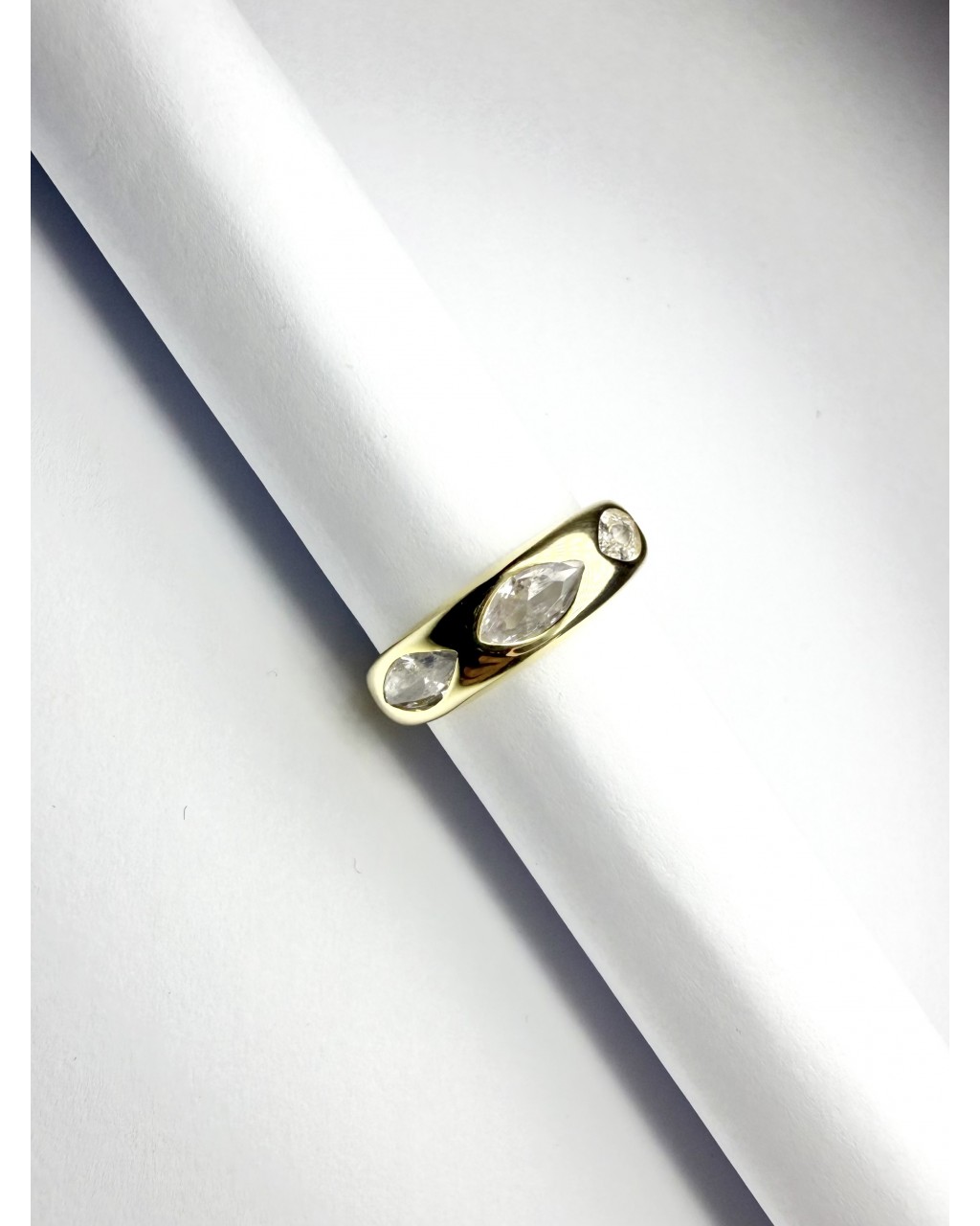 Markiz Kesim Bombeli Yüzük