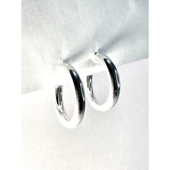 Halka Küpe Modelleri – Şık ve Trend Tasarımlar